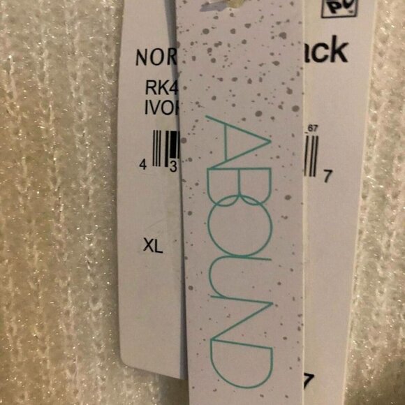 Abound Ivory Fuzzy w/ Sparkle Cropped Sweater Front Seam V-neck XL NWT #4150-3 - Picture 3 of 4